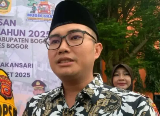 Ketua DPRD Kabupaten Bogor Sastra Winara bicara mengenai masalah kemacetan puncak. (Sumber: Dok. DPRD Kabupaten Bogor)