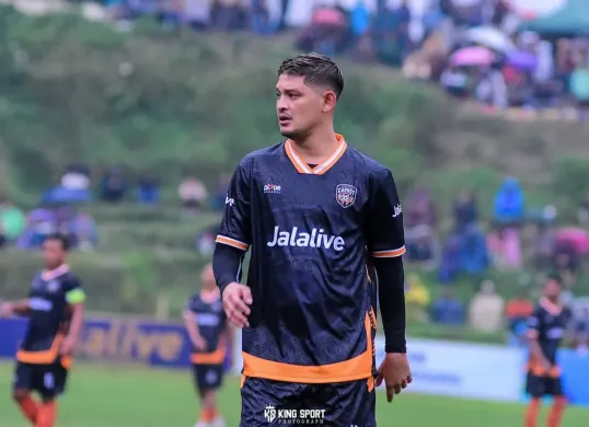 Profil dan Sepak Terjang Syamsir Alam, Mantan Pesepak Bola Nasional yang Cekcok dengan El Rumi (Sumber: Instagram/syamsir11alam)
