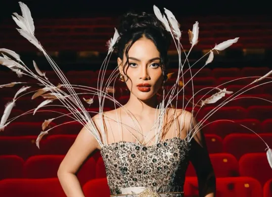 Potret Erika Carlina. (Sumber: Instagram/@eri.carl)