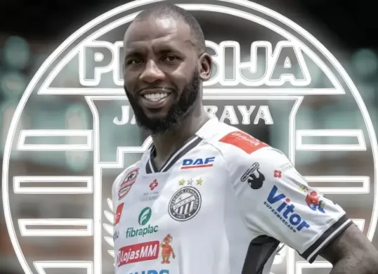 Potret winger asal Brasil, Allano Lima yang dikabarkan akan segera menjadi bagian skuad Persija Jakarta. (Sumber: Instagram/@welcomepersija)