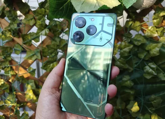 Bingung Pilih HP 5G 2025? Ini Perbandingan Lengkap Tecno Pova 7 dan Infinix Note 50s yang Wajib Dibaca (Sumber: Pinterest)