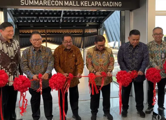 Peresmian hak penamaan Stasiun LRT Jakarta Boulevard Utara Summarecon Mall di Stasiun LRT, Jakarta Utara, Kamis, 24 Juli 2025. (Sumber: POSKOTA | Foto: Pandi Ramedhan)