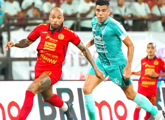 Potret pemain asing Persija, Gustavo Almaida yang diperkirakan absen jelang Super League 2025/2026 karena cedera. (Sumber: Persija)