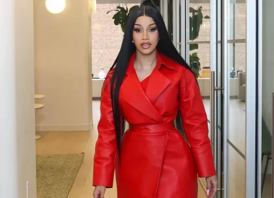 Potret Cardi B. (Sumber: Instagram)