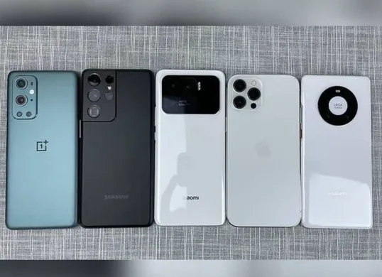 Samsung Galaxy S21 FE, salah satu flagship second terbaik tahun 2025 dengan harga di bawah Rp 3 juta dan performa Snapdragon 888 yang masih sangat mumpuni.