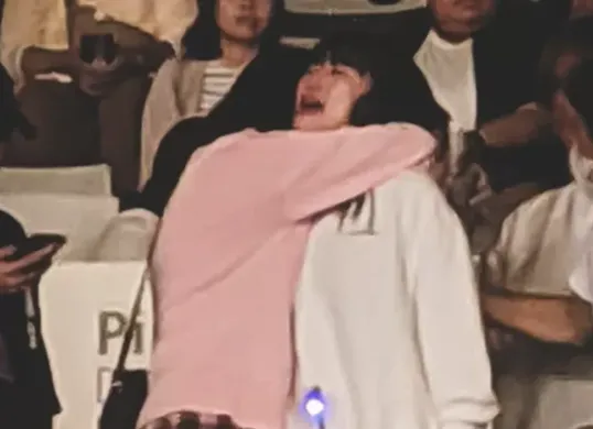 JKT48 Diterpa Badai Kritik di Twitter, Konser Full House Berubah Jadi Panggung Kekecewaan Penggemar (Sumber: X/@updatesjekeyti)