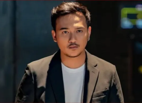 Publik penasaran dengan Papipul dalam drama kontroversi kehamilan Erika Carlina, siapakah dia? (Sumber: Instagram)