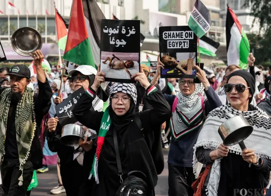 Ilustrasi, warga yang tergabung dalam Aliansi Rakyat Indonesia Bela Palestina menggelar aksi long march di kawasan Bundaran HI, Jakarta, Minggu, 27 Juli 2025. (Sumber: Poskota/Bilal Nugraha Ginanjar)