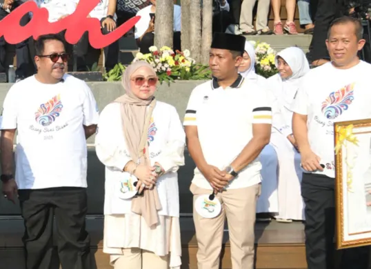 DPRD Jakarta menghadiri acara pembukaan ruang seni siswa memperingati Hari Anak Nasional (Sumber: Dok. Sekretariat DPRD DKI)