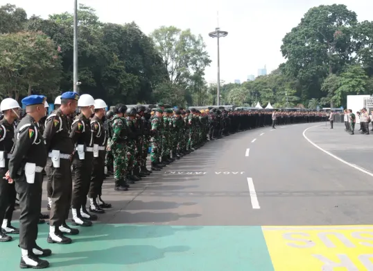 Sebanyak 1.252 personel gabungan dari unsur Polri, TNI, dan Pemda DKI disiagakan untuk mengamankan laga final ASEAN U23 Championship Cup 2025 antara Timnas Indonesia melawan Vietnam, di SUGBK, Jakarta. (Sumber: Polres Jakarta Utara)