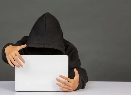 Akun TikTok vina run diburu Ruben Onsu, siapa pemiliknya? (Sumber: Freepik)
