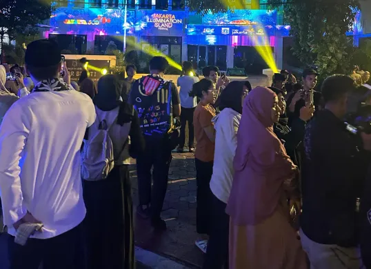 Festival cahaya bertajuk "Jakarta Illumination Island Festival di Pulau Pramuka, Kepulauan Seribu pada Senin, 2 Juni 2025. (Sumber: Istimewa)