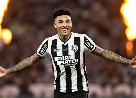 Nottingham Forest Siap Gemparkan Bursa Transfer: Tiga Bintang Botafogo Segera Merapat. (Sumber: Instagram/@igorjesus0)