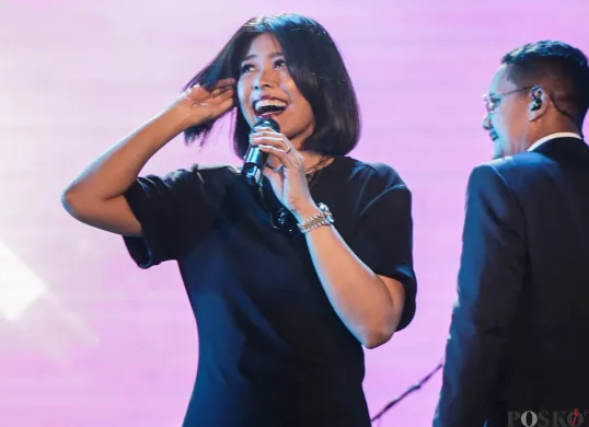 Penampilan Maliq & D'Essentials di Java Jazz Festival 2025