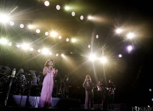 Penampilan Raye Tutup Kemeriahan Java Jazz Festival 2025