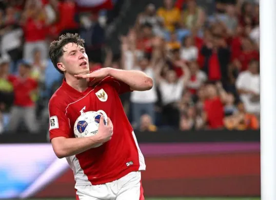 Ole Romeny mencetak gol tunggal kemenangan Indonesia atas China di GBK, memastikan tiket ke Ronde 4 Kualifikasi Piala Dunia 2026. (Sumber: Dok/Timnas Indonesia)