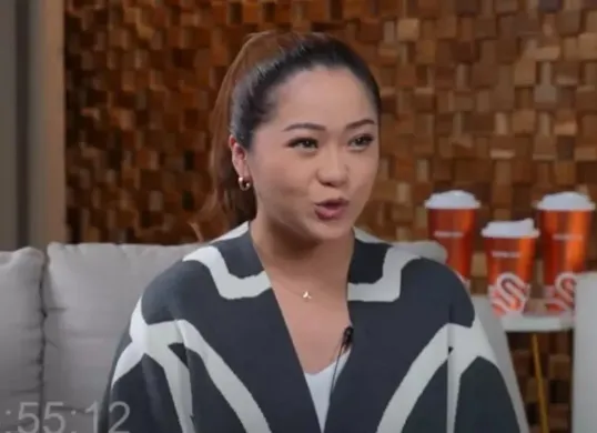 Berlin Lee ungkap ciri-ciri artis penyanyi yang tularkan HIV ke mantan suaminya, begini ceritanya. (Sumber: YouTube/dr Richard Lee)