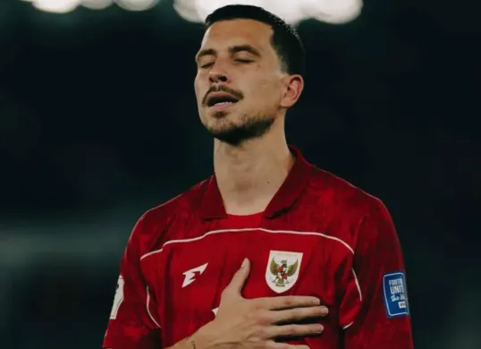 Persija Jakarta dikabarkan selangkah lagi merampungkan transfer gelandang keturunan Indonesia, Thom Haye. (Sumber: Instagram/@thomhaye)