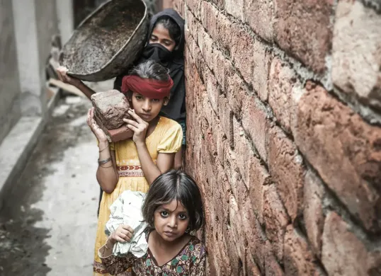 Hari Menentang Pekerja Anak Sedunia Diperingati Tiap 12 Juni, Berikut Informasinya (Sumber: Unsplash/Aima Yasir)