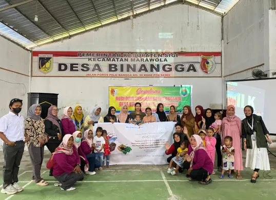 Pelaksanaan program InnoMilk di Kabupaten Sigi, Marawola, Desa Binangga. (Sumber: Dok. Telkom)