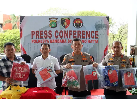 Polresta Bandara Soekarno-Hatta mengungkap kasus dugaan penipuan dengan modus wisata religi tujuan Israel, Mesir dan Yordania. (Sumber: Dok Polresta Bandara Soekarno-Hatta)