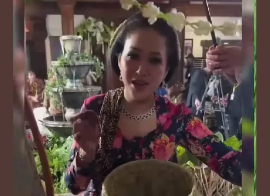 Netizen soroti gaya elegan Maia Estianty (Sumber: TikTok/@Bili_Zen)