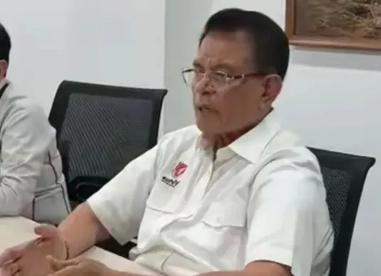 Potret Houtman Simanjuntak, CEO PT Virtus Facility Services yang viral usai berdebat dengan Wamenaker. (Sumber: Istimewa)
