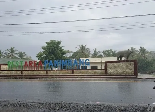 Lokasi rest area panimbang di Kecamatan Panimbang, Kabupaten Pandeglang, yang jadi temuan BPK. (Sumber: Poskota/Samsul Fatoni)