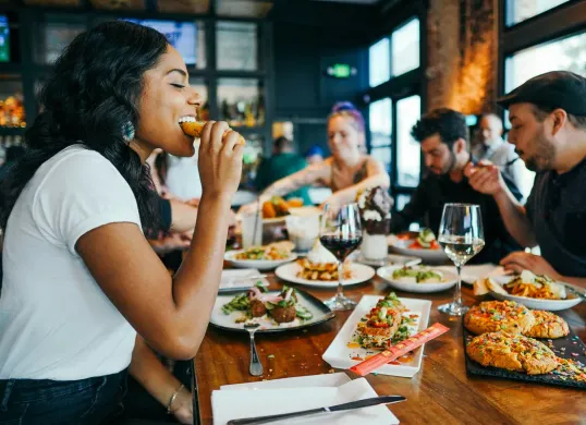 Kenali Penyakit Gangguan Makan dan Jenisnya, Simak di Sini (Sumber: Unsplash/Alex Haney)