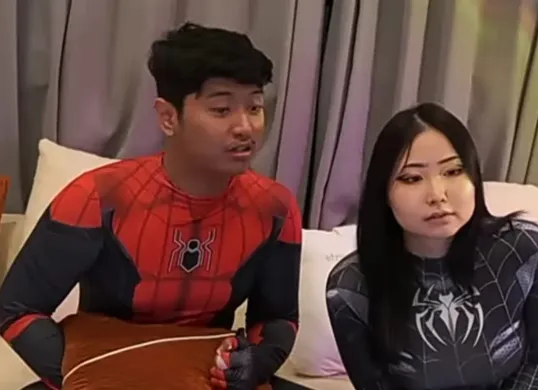 Video kolaborasi Ello MG dan Msbreewc masih viral di media sosial. (Sumber: YouTube/Ello MG)