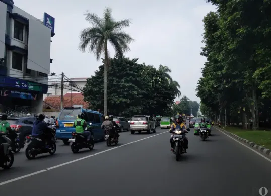 Kawasan Jalan Jenderal Sudirman, Kota Bogor, yang akan dilakukan penutupan unyuk helajaran HJB 543 dan Wayang Golek, Kamis, 26 Juni 2025. (Sumber: Poskota/Sekar Putri Andini)