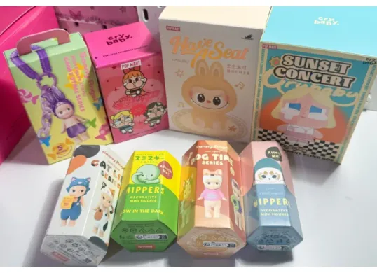 Mainan viral blind box. (Sumber: X/@sweetcosmics)