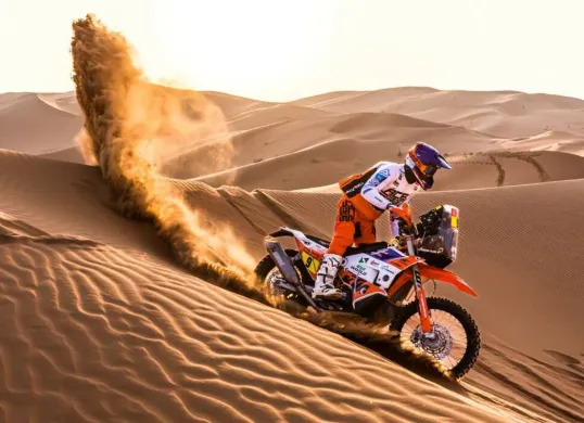 Motor KTM 450 Rally Replica 2025 hanya ada 100 unit di dunia. (Sumber: ktmfarioli.com)