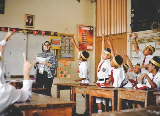 Proses verifikasi ijazah PPG Guru Tertentu 2025 di laman Info GTK. Tahap penting sebelum seleksi administrasi. (Sumber: Pinterest)