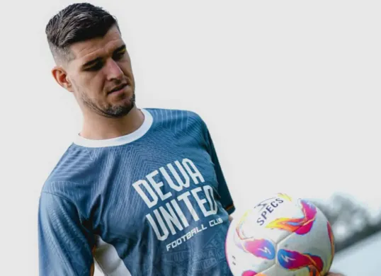 Potret Nick Kuipers, eks defender Persib yang pindah ke Dewa United. (Sumber: Instagram/@dewaunitedfc)