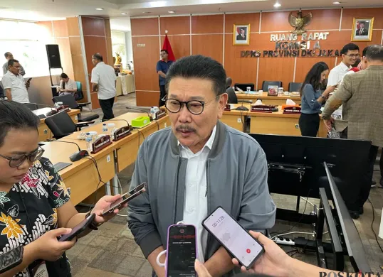 Ketua Komisi A DPRD DKI Jakarta, Inggard Joshua. (Sumber: POSKOTA | Foto: M Tegar Jihad)