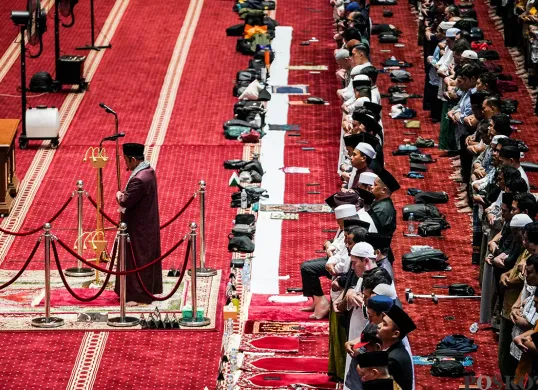 Shalat Tarawih Malam Pertama 1 Ramadhan 1446 Hijriah