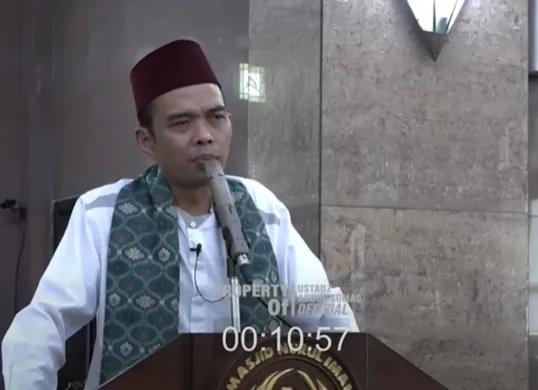 Ustadz Abdul Somad menjelaskan pentingnya husnudzon kepada Allah SWT. (Sumber: Tangkap Layar YouTube/Ustadz Abdul Somad Official)