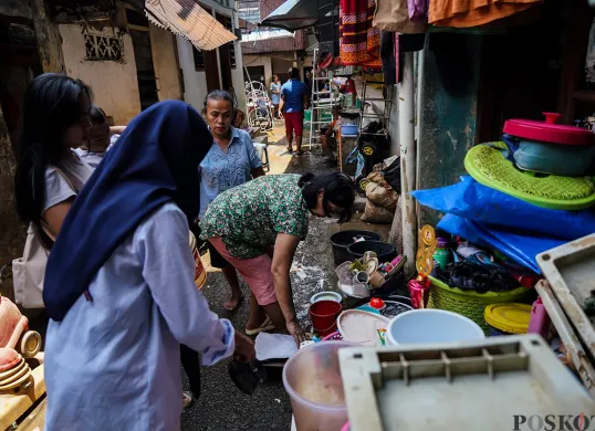 Banjir di Kampung Melayu Berangsur Surut