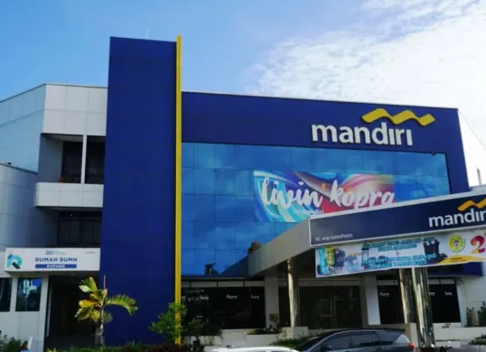  pinjaman di Kredit Usaha Rakyat (KUR) Mandiri 2025. (Sumber: Wikimedia Commons)