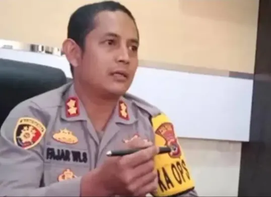 AKBP Fajar Widyadharma Lukman, Kapolres nonaktif Ngada, NTT