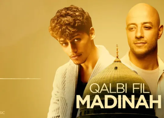 Maher Zain dan Harris J merilis lagu bertajuk Qalbi Fil Madinah. (Sumber: Tangkap Layar YouTube/Awakening Music)