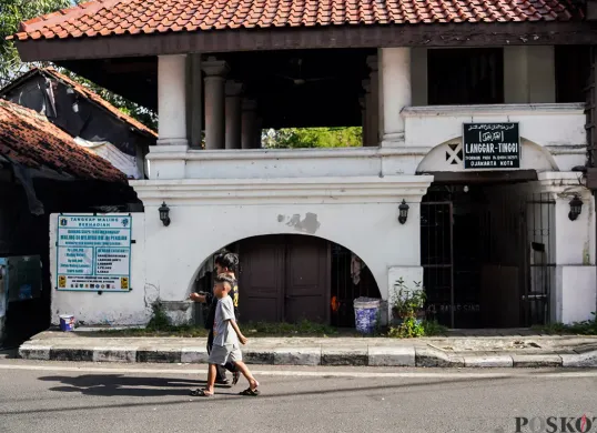 Masjid Langgar Tinggi