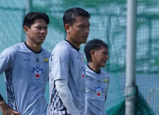 Dedi Kusnandar senang sekaligus tidak menyangka Persib bisa mengunci gelar back to back juara Liga 1 2024-25 lebih cepat. (Foto: persib.co.id)