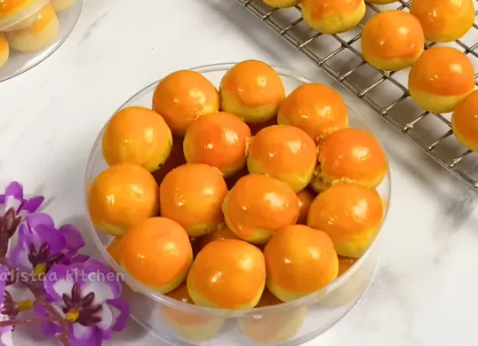 Kue nastar untuk sajian di momen Lebaran. (Sumber: Tangkap Layar YouTube/Chalistaa Kitchen)