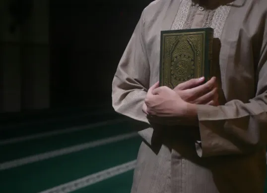 Keistimewaan malam Lailatul Qadar. (Sumber: Unsplash/Masjid Pogung Dalangan)