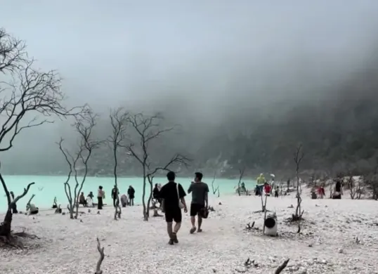 7 rekomendasi destinasi wisata alam populer di Bandung yang wajib untuk dikunjungi. (Sumber: Tangkap layar Instagram/syechanreswan.)