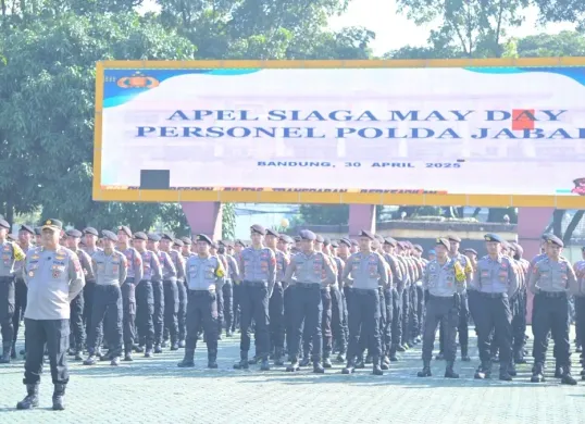 Polda Jabar siap amankan Mayday 2025. Wakapolda Jabar pastikan pengamanan berjalan aman, damai, dan humanis. (Sumber: Dok Humas Polda Jabar)