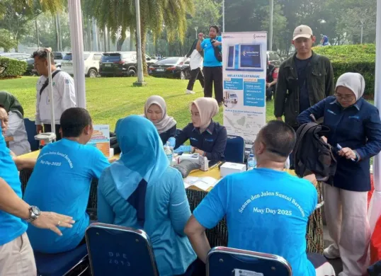 BPJS menggelar pemeriksaan kesehatan di Lapangan Silang Monas, Jakarta, Selasa, 29 April 2025. (Sumber: Dok. BPJS)