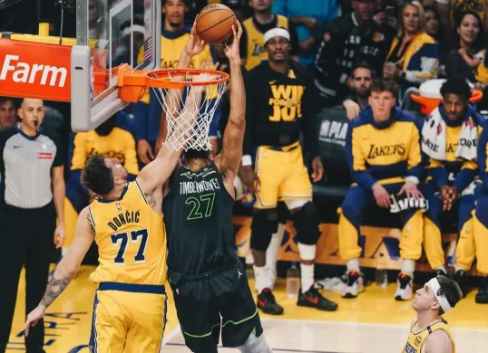 LA Lakers gagal ke semifinal usai menelan kekalahan dari Minnesota Timberwolves, pada Game 5 playoffs NBA 2024-25. (Foto: Instagram/@timberwolves)